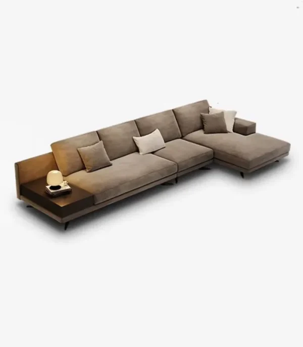 Canapé NOMA moderne en tissu taupe avec tablette en noyer